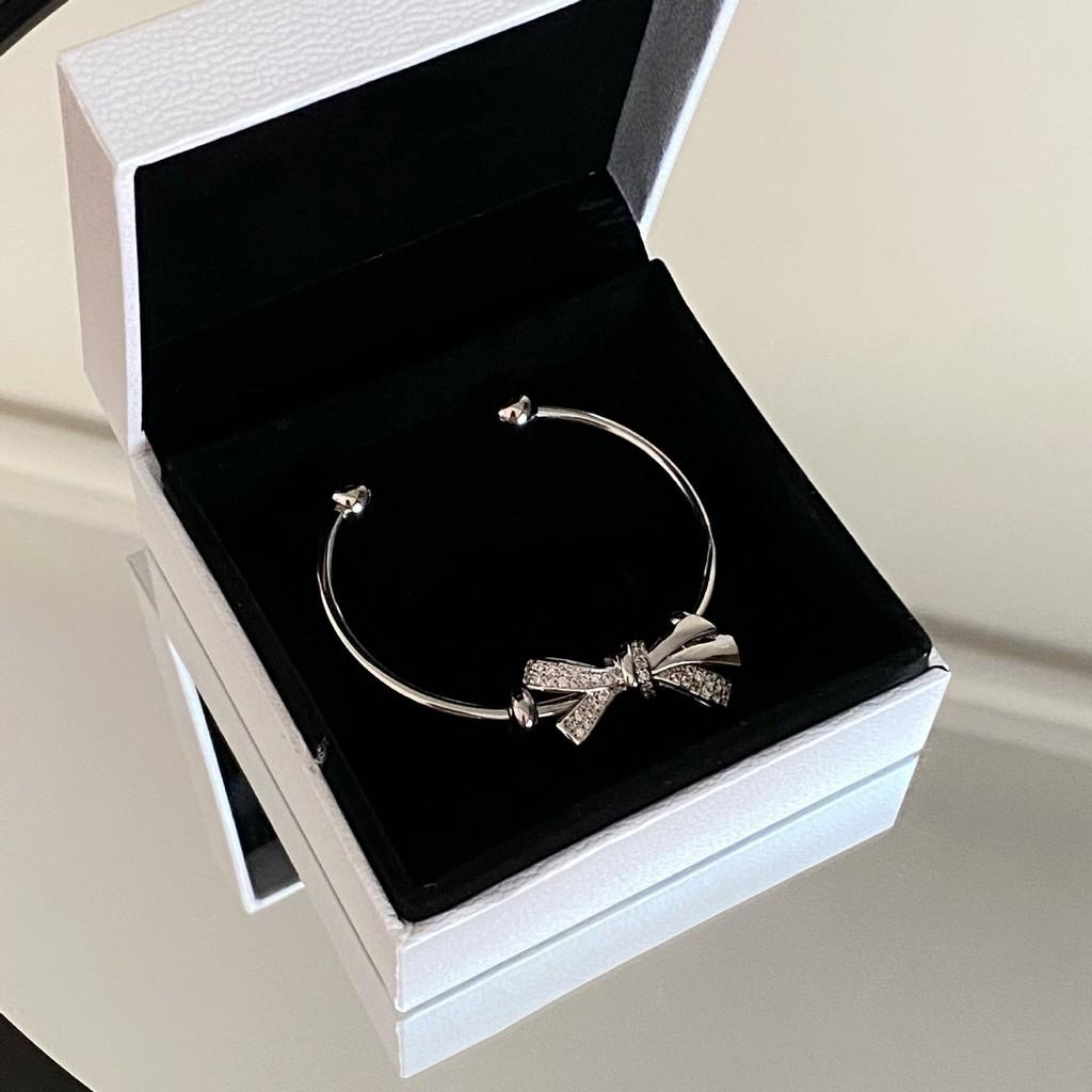 Minimalist Butterfly Bangle Bracelet For Women With Silver Plating And Sparkling Cz For Summer