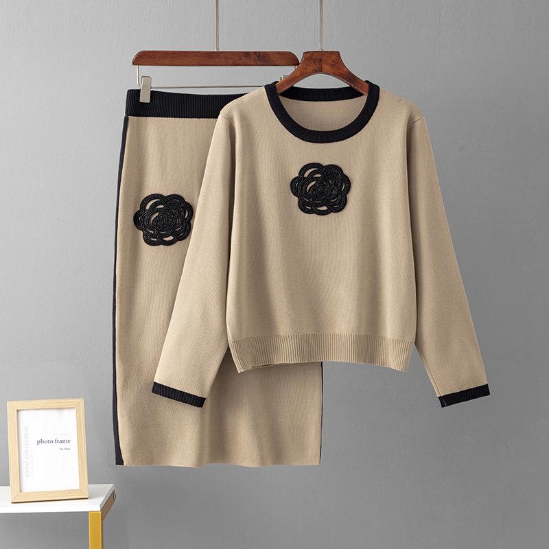 European & American Embroidered Knitwear Set: Embroidered Top + Short Skirt – Fashionable, Casual, Loose Two-Piece Outfit
