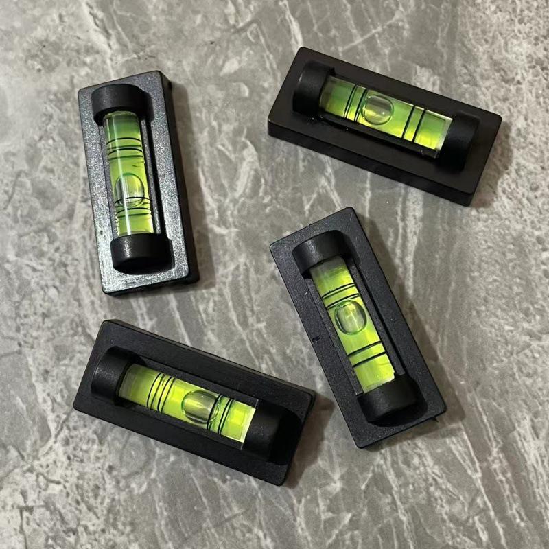 Portable Magnetic Spirit Level with Frame and Horizontal Bubble