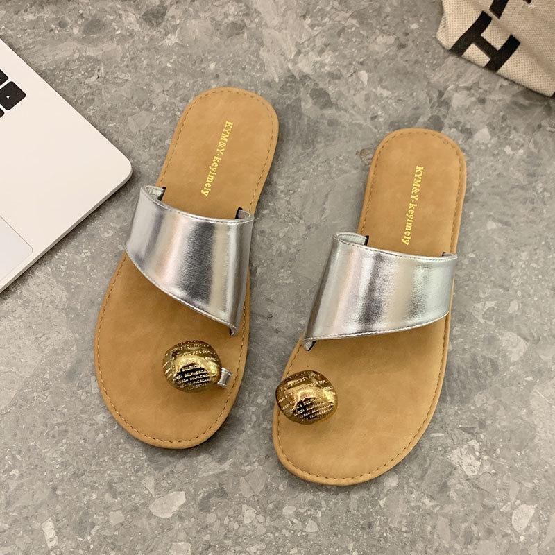 Korean Fashion Metal Buckle Cover Toe Slippers Women's Summer Wear 2025 New Flat-bottomed Comfortable One-word Cool Slippers