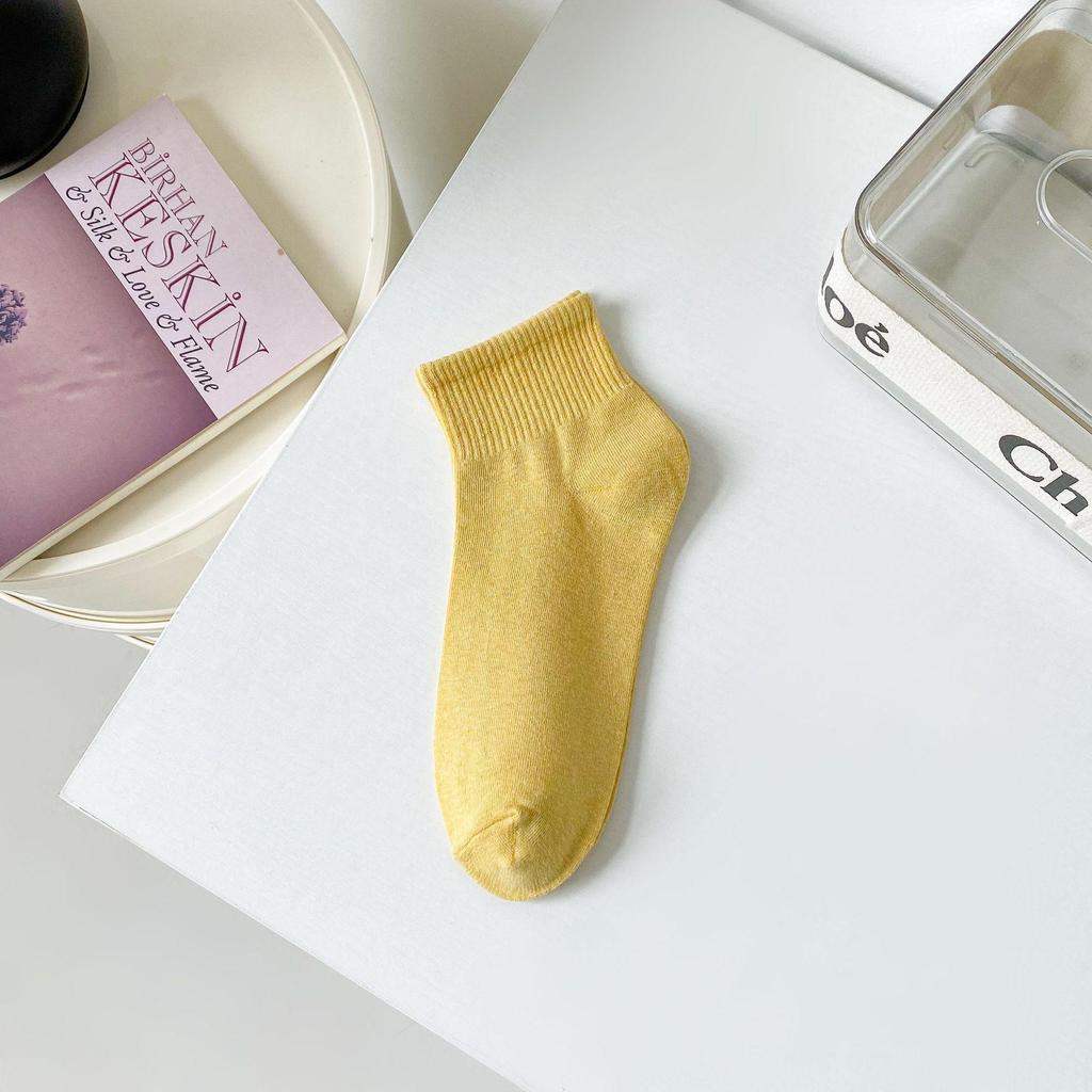 Morandi Color Mid-Tube Sportsocken aus Baumwolle für Damen: Trendy Unifarben für Studium und Freizeit.