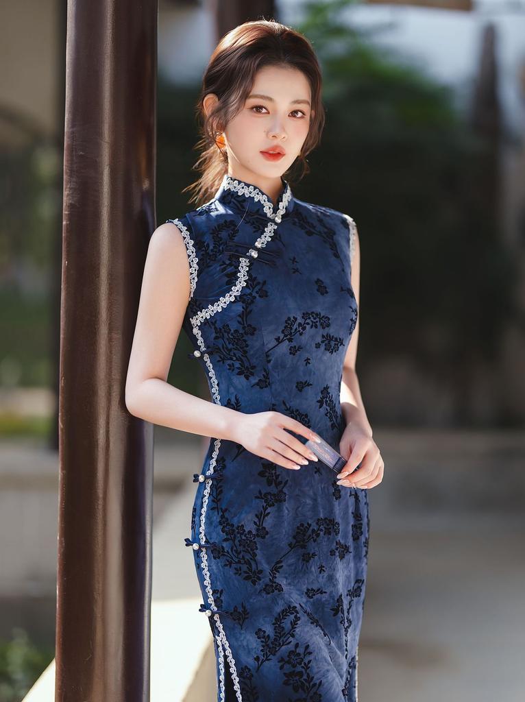 1011 new improved blue sleeveless national style new Chinese long young Jiangnan retro slim and thin cheongsam