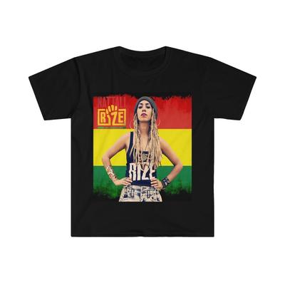 Unisex Weiches Baumwoll-T-Shirt 100% Baumwolle Herren-T-Shirts Oberteil. Nattali Rize. Rebellische Reggae-Musik