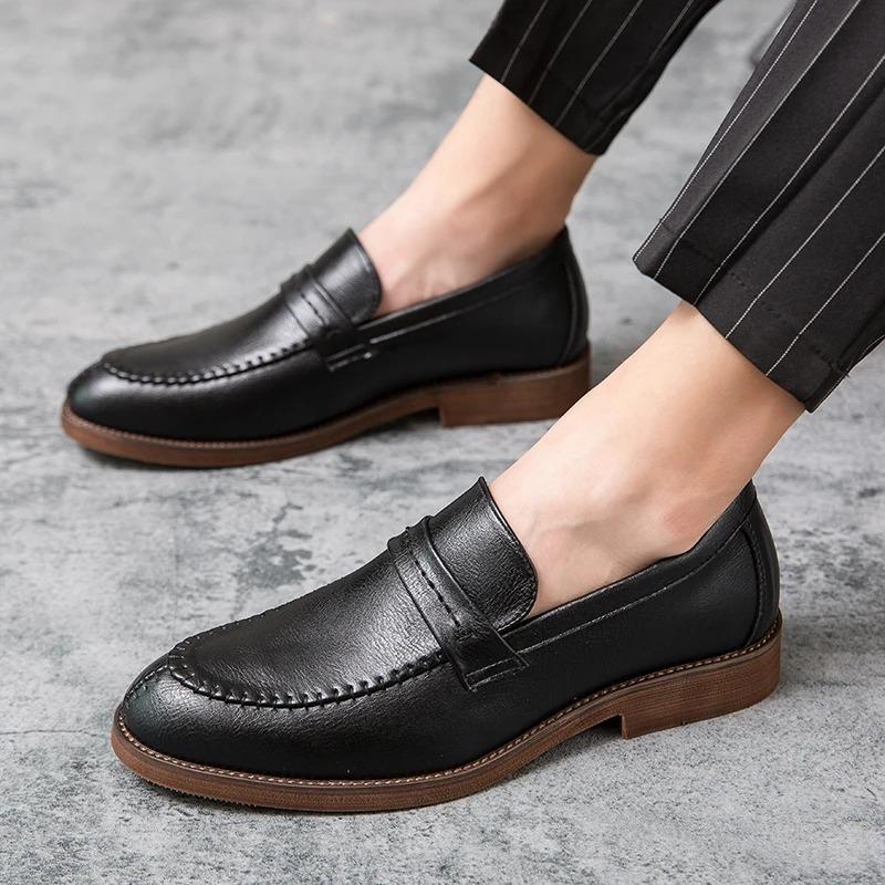 British High Quality Formal Shoes for Men Loafers Men Business Wedding Social Leather Shoe Men’s Dress Shoes Leather Shoes Male