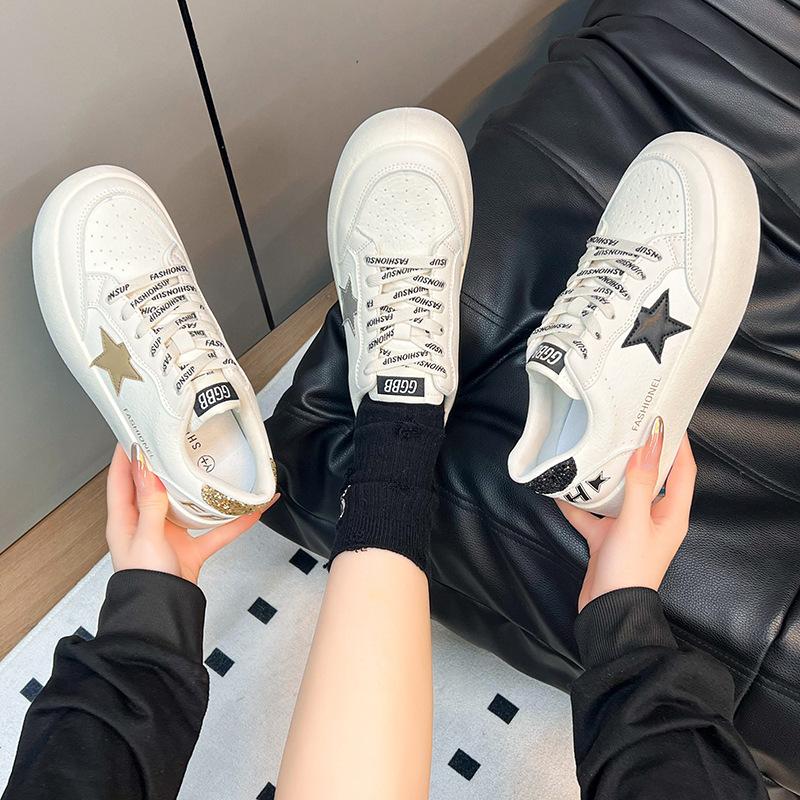 Korean version of polished platform star white shoes women's 2025 new retro ins versatile lightweight casual sports shoes