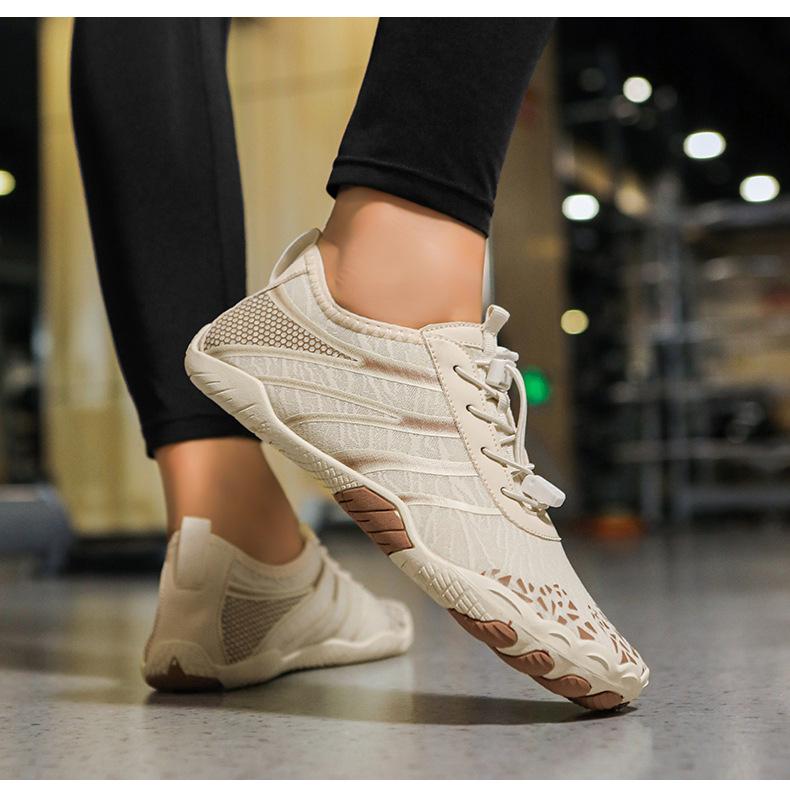 2024 New Lightweight Quick-Dry Couple Creek Shoes - Breathable, Non-Slip Water Shoes for Men & Women, Perfect for Fitness, Swimming & Yoga.