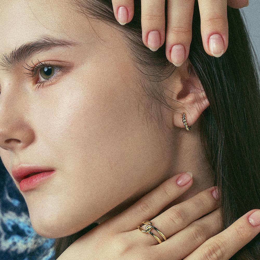 Dana Burton Twist Flow One-Touch Earrings