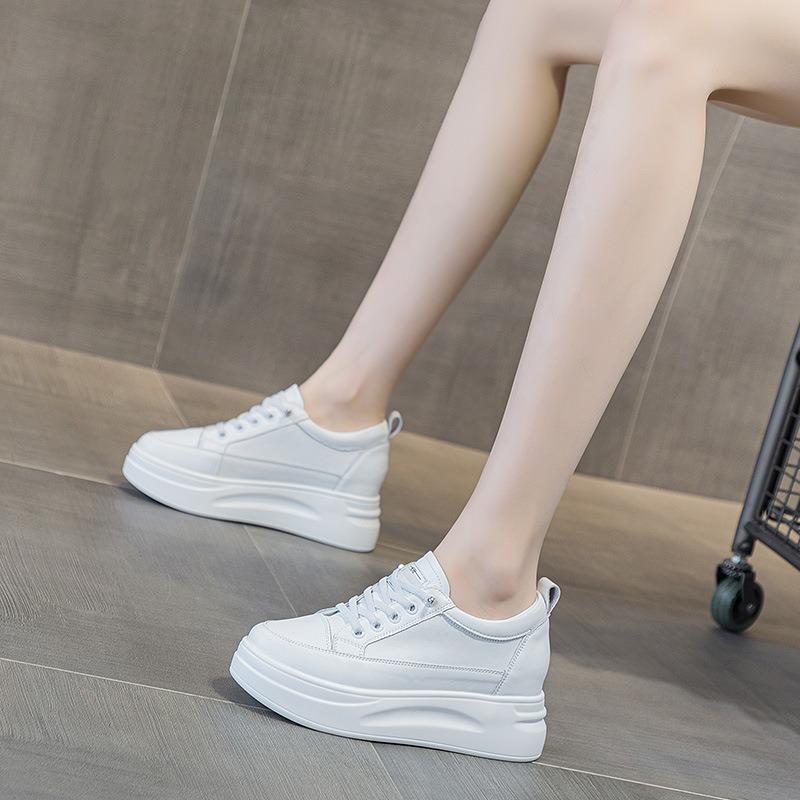 Little white shoes women's thick soles increase in height, small people show long legs, new models 8 casual shoes, genuine leather single shoes