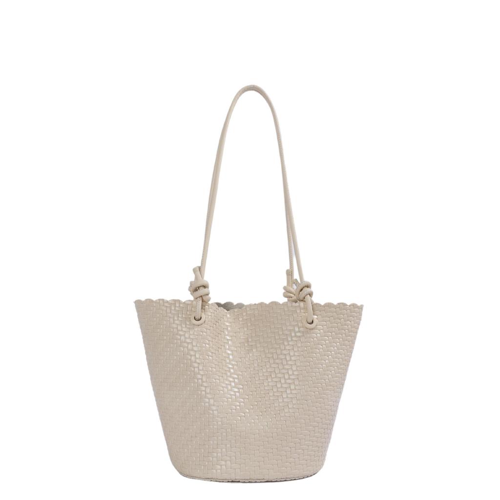 Women's High-End Woven Bucket Bag – 2026 Summer Collection: Chic, Versatile, and Perfect for Commuting