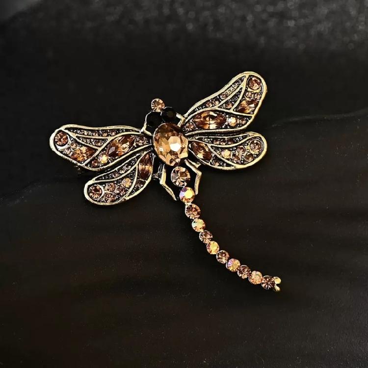 Naturinspirierte Libellen-Brosche Leichter Legierungs-Schmuck Perfekt für Geschenke Event
