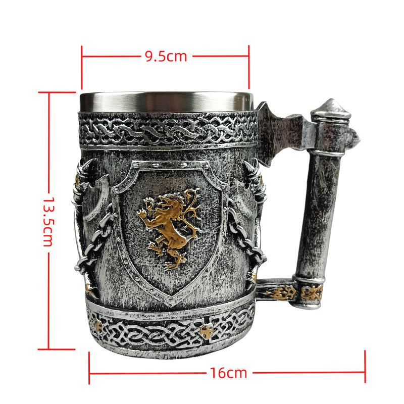 Medieval Viking Axe Mug, British Golden Lion Shield Beer Mug Stainless Steel Coffee Mug Tomahawk Beer Mug