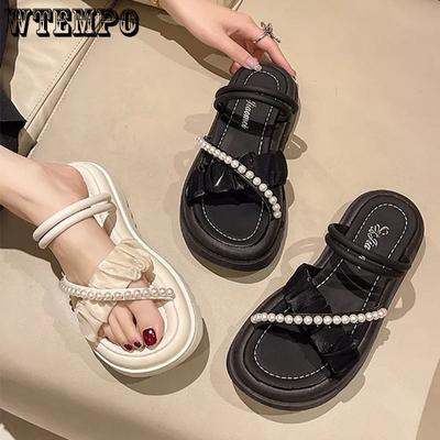 Perlensandalen im Feenstil mit doppeltem Verwendungszweck und dicken Sohlen erhöhen die flachen Mesh-Absätze. Bequeme, modische, lässige und vielseitige Hausschuhe