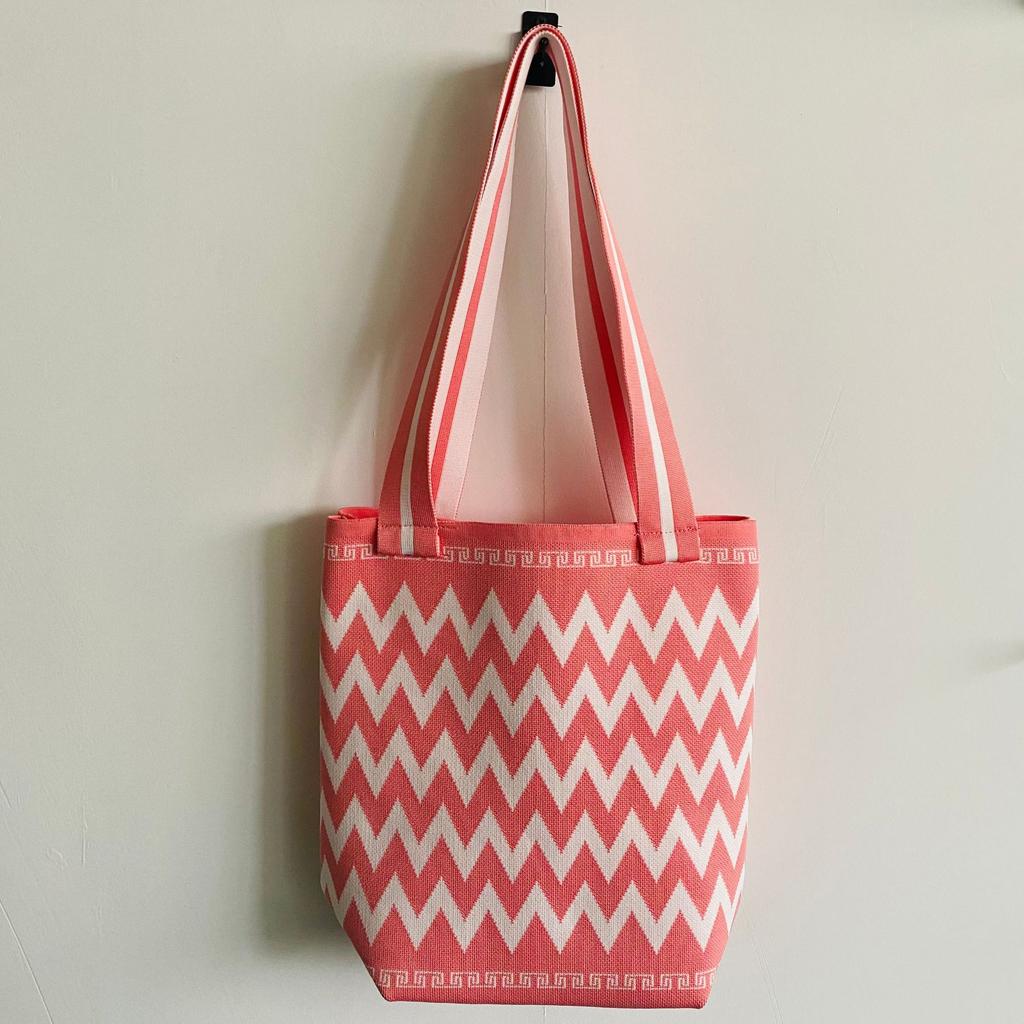 New Women's Knitted Shoulder Bag Large Capacity Bucket Bag for Shopping Commute Crossbody