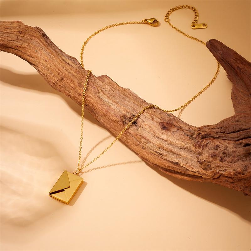 Fashion Creative Personality Gold Mirror Detachable Envelope Pendant Chain Necklace