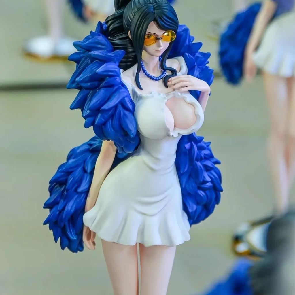 31cm One Piece Nico Robin Anime Figure Miss All Sunday Robin Golden City Figurine Pvc Model Gk Statue Collection Decor Toy Gift