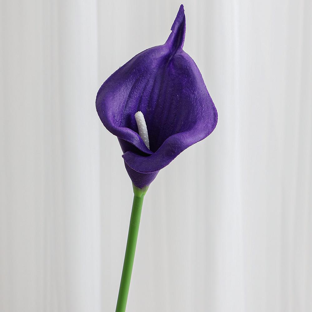Calla Lily Artificial Wedding Bouquet - Home & Table Decor Flower Ornament