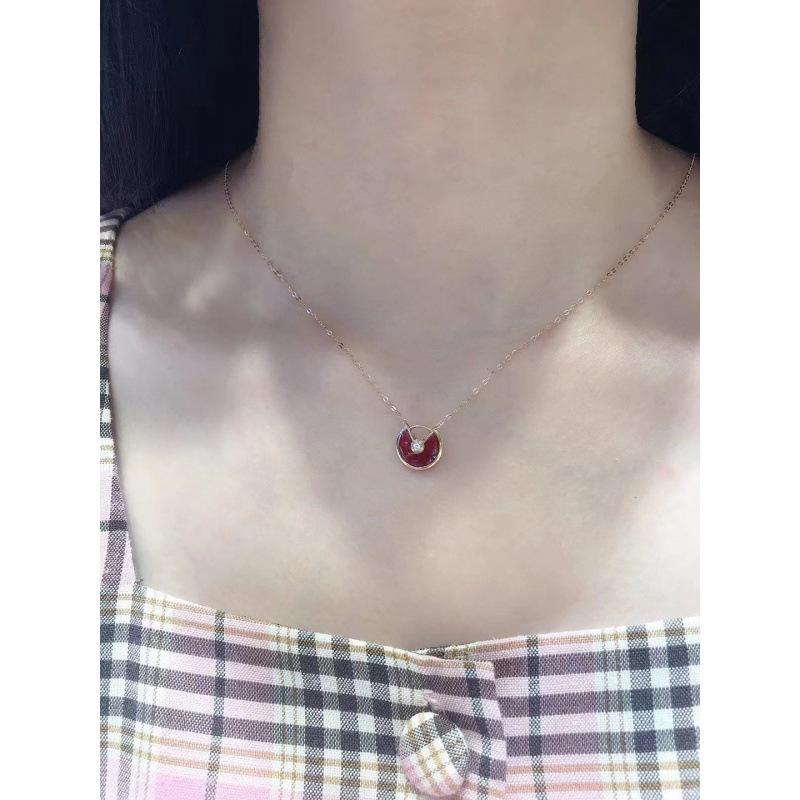 18K Rose Gold Plated Amulet Necklace: Elegant, Simple, Versatile with Carnelian Inlaid Diamonds & Collarbone Chain