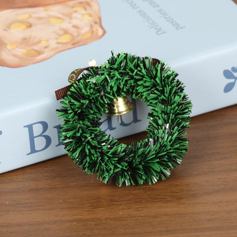 Świąteczna Scena Domki dla Lalek Akcesoria Miniaturowy Wieniec Dekoracje na Drzwi Prezent Świąteczny Rekwizyty do Zdjęć