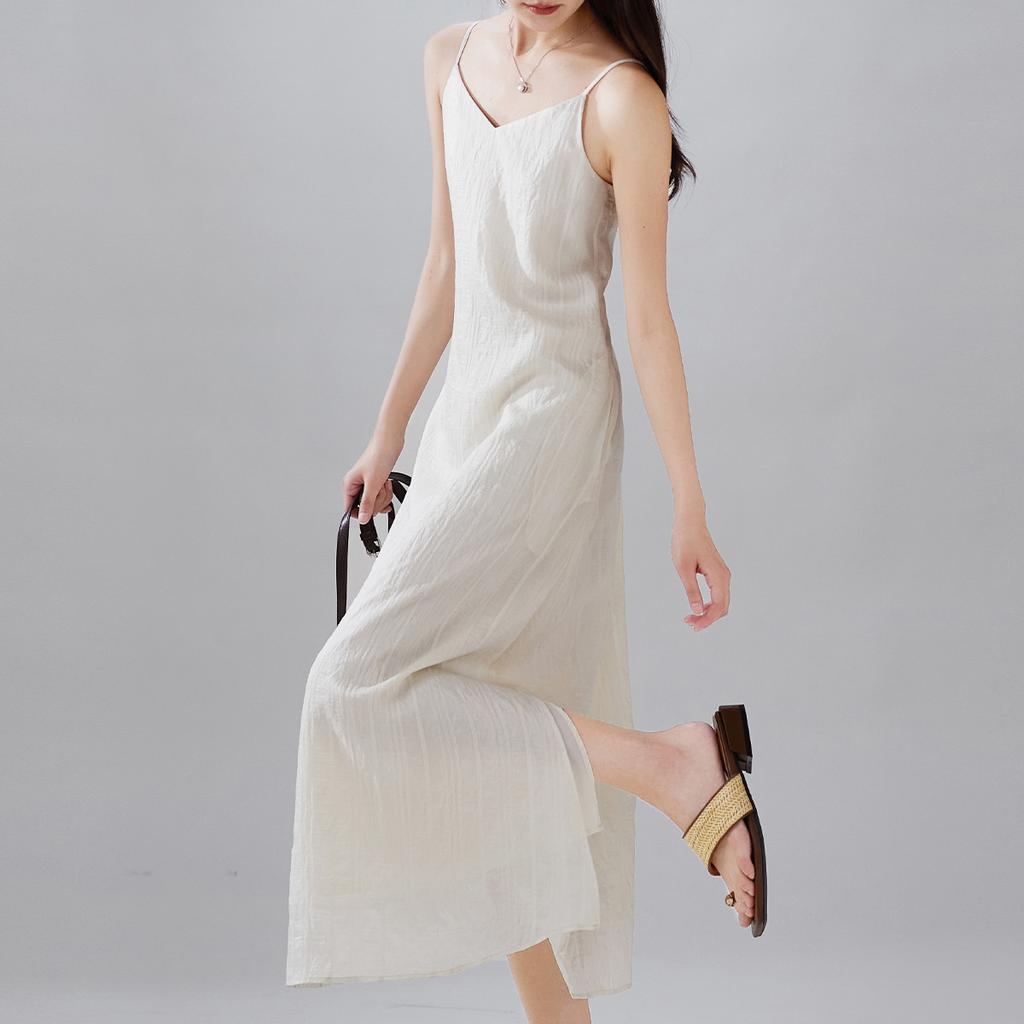 French Pleated Camisole Dress 2026 Summer Fashion Versatile Slimming Mid Length Beach Skirt