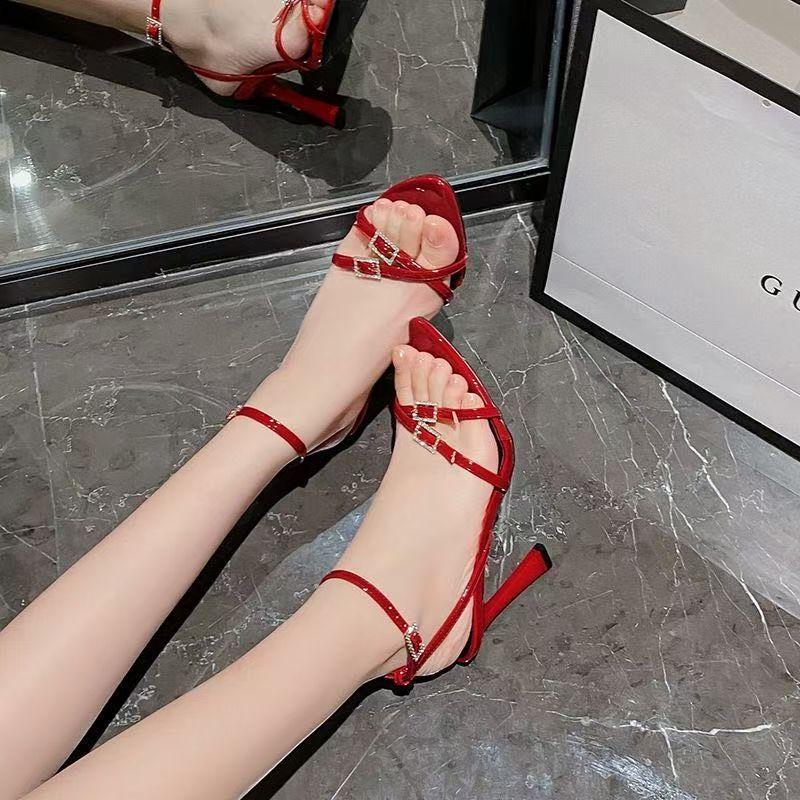 2025 Summer Women's French Belt Decorative Sandals Women's Super Soft Bed Going Out Super Fairy Word with High Heels New