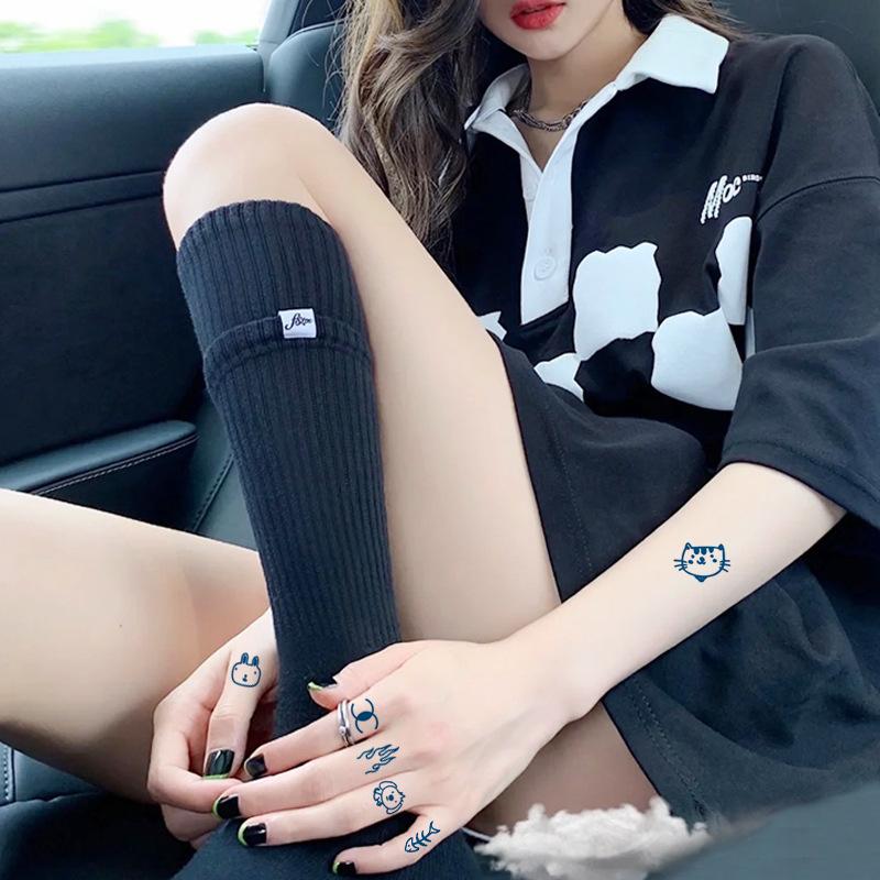 Herbal plant finger cochlear small picture juice tattoo stickers last 15 days ins wind semi-permanent