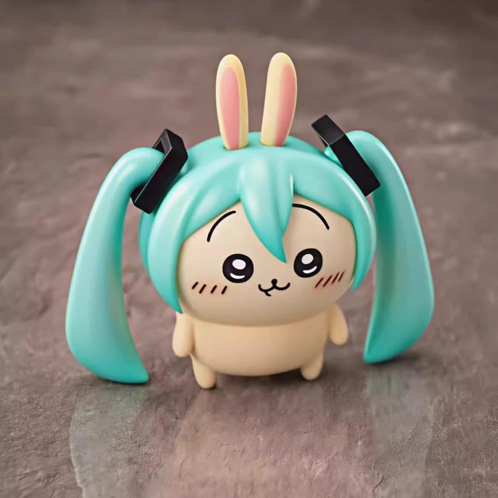 New Chiikawa Cute Anime Figure Keychain Set – Usagi, Hachiware Hatsune Momonga & More | Kawaii Collectible Toy Pendant Gift