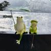 2Pcs/Set Garden Frog Figurine Mini Fishing Frog Statue Sitting Frog Holding Leaf Umbrella Pond Angler Frog Sculpture for Yard Landscape Indoor Outdoor
