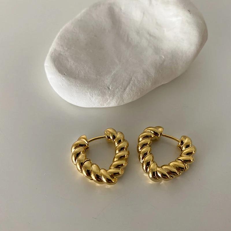 Trendy Vintage Simple Lines Heart Shaped Hoop Earrings for Women Y2K Jewelry Party Punk Spiral Ear Buckle Daily Wear Accessories