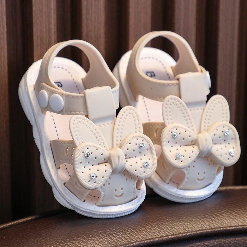 Girls' Sandals with Soft Soles Anti Slip Toe Caps Walking Shoes Children's Shoes