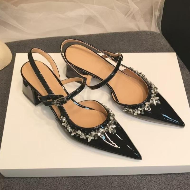 Fashionable Baotou Square Heel Sandals Summer New Pointed Crystal Buckle Line with Soft Sole Non-slip Mid-heel Shoes