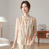 Damen chinesischer Stil Stehkragen Bluse Halbarm Batik Muster Froschknöpfe Elegantes Oberteil für den Alltag