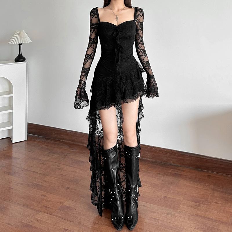 Gothic Dark Fairycore Krajkové šaty s rozšířenými rukávy a čtvercovým výstřihem ve střihu A, Sladké E-Girl šaty s nepravidelným dlouhým lemem, Cyber Y2K Party Vestido