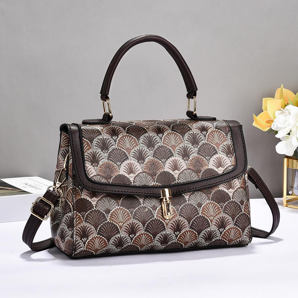 New High Appearance Level Fashion Printed Handbag Splicing Senior Sense Shoulder Bag with Large Capacity Crossbody Bag