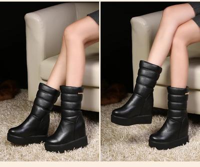 Women Increased Internal Boots Wedge Mid Calf Boots Women Fashion Plush Warm Leather Snow Boots Round Toe Ladies High Heels