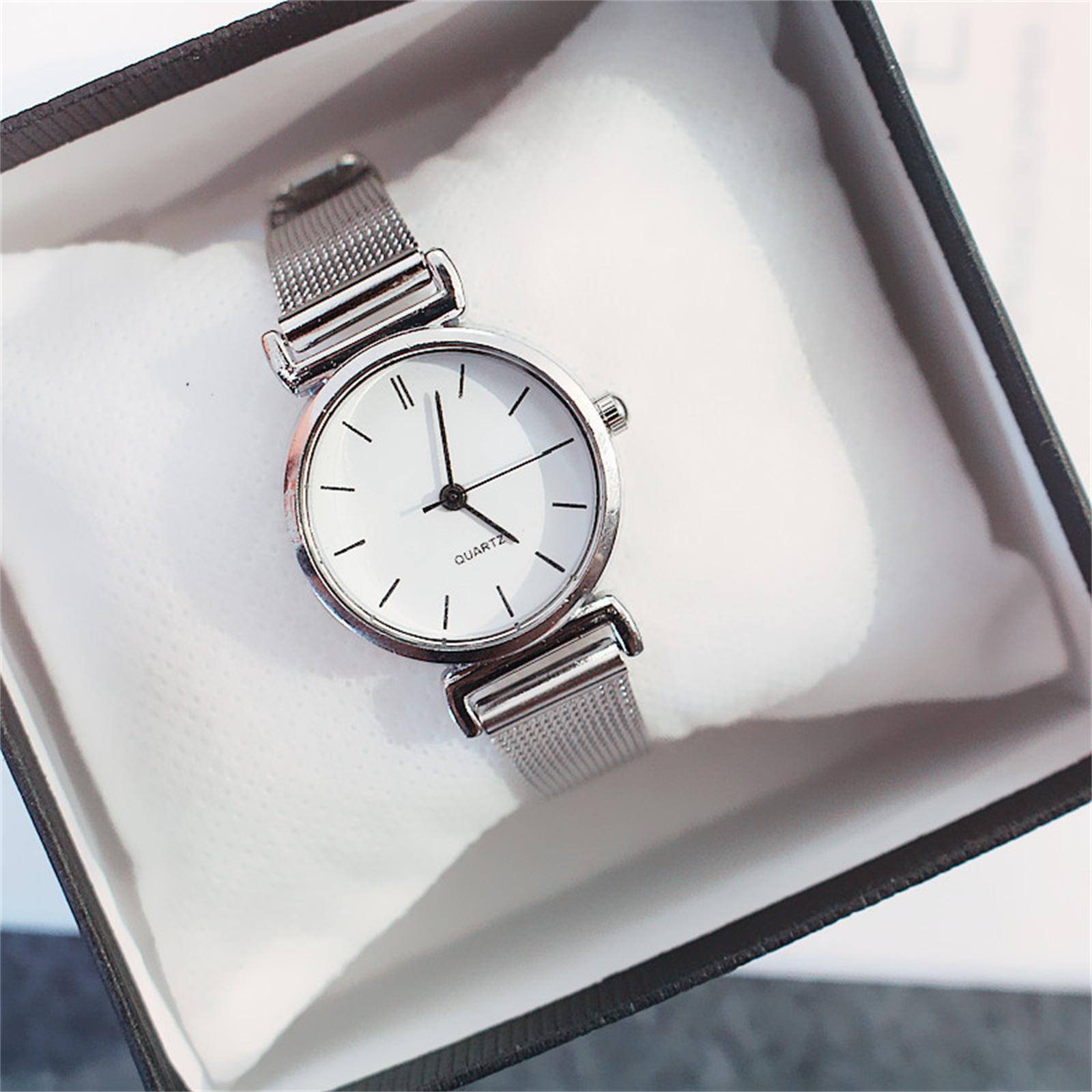 

Женские модные кожаные часы One Size