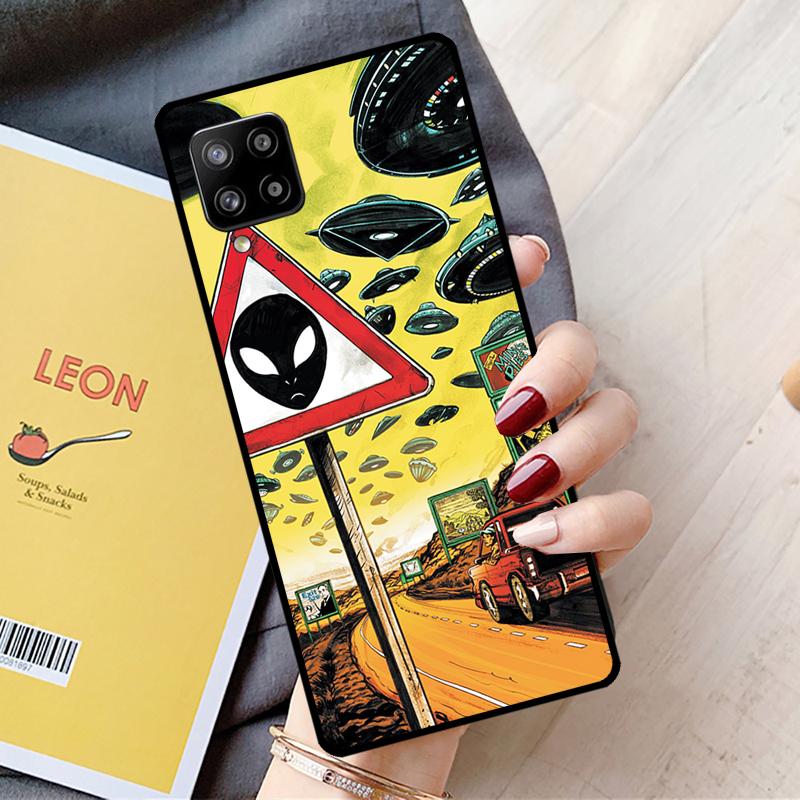 Cartoon Alien For Samsung Galaxy A05 A06 A56 A36 A26 A16 A22 A32 A52 A54 A34 A14 A55 A15 A53 A33 A35 Case