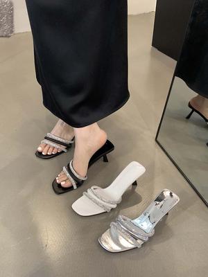 Calzado para mujer – Sandalias