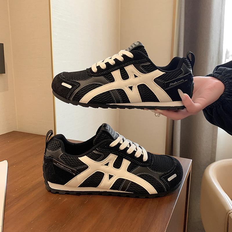 Retro Forrest Gump training shoes women's super fire 2025 autumn new mesh breathable versatile platform casual running shoes