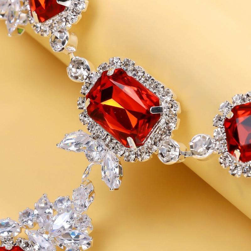 Jewelry Set High-end Square Necklace Pendant Earrings Catwalk Jewelry Jewelry Set