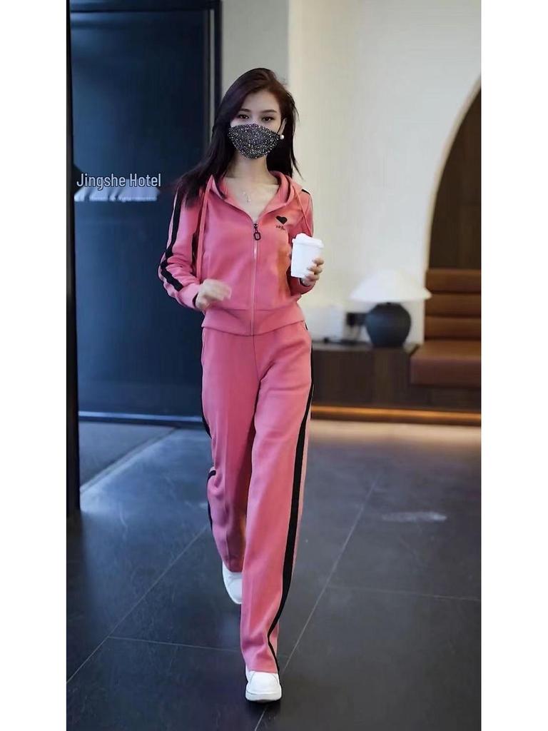 Damski wiosenny zestaw dwuczęściowy bluza z kapturem i spodnie z szerokimi nogawkami do biegania