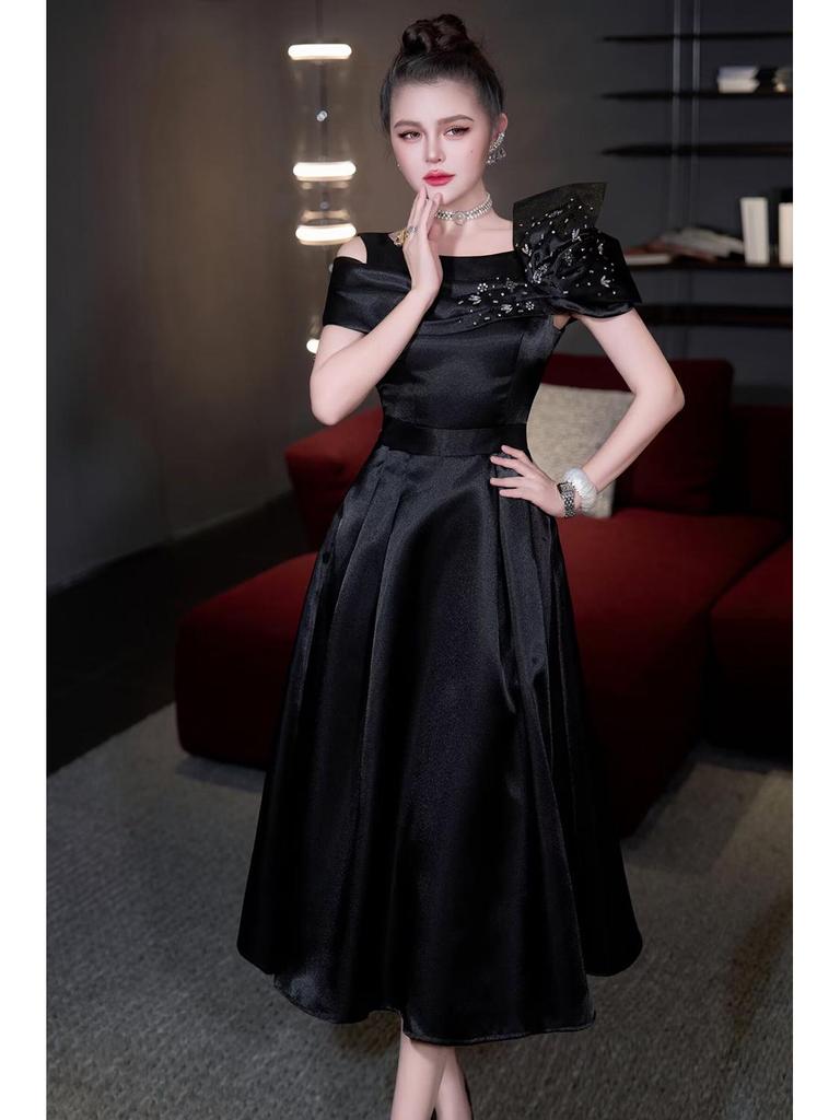 2026 French Spring/Summer Women's Off-Shoulder Embroidered Beaded Formal Gown with Cinched Waist