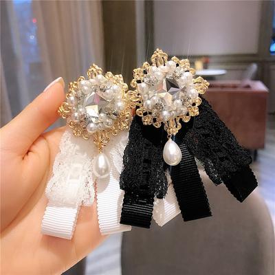 Broches en lichaamssieraden