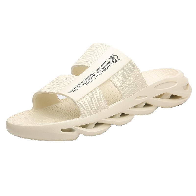 Men's Summer Large Size Non-slip Deodorant Breathable Slippers Spring Soft Sole Thick Heel Beach Slippers