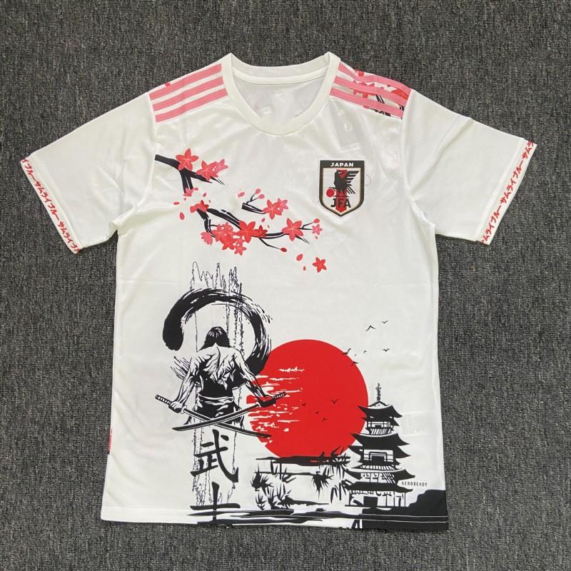 Kurzärmeliges Fußballtrikot inspiriert von der japanischen Nationalmannschaft Anime-Kollaboration Dragon Ball One Piece Naruto