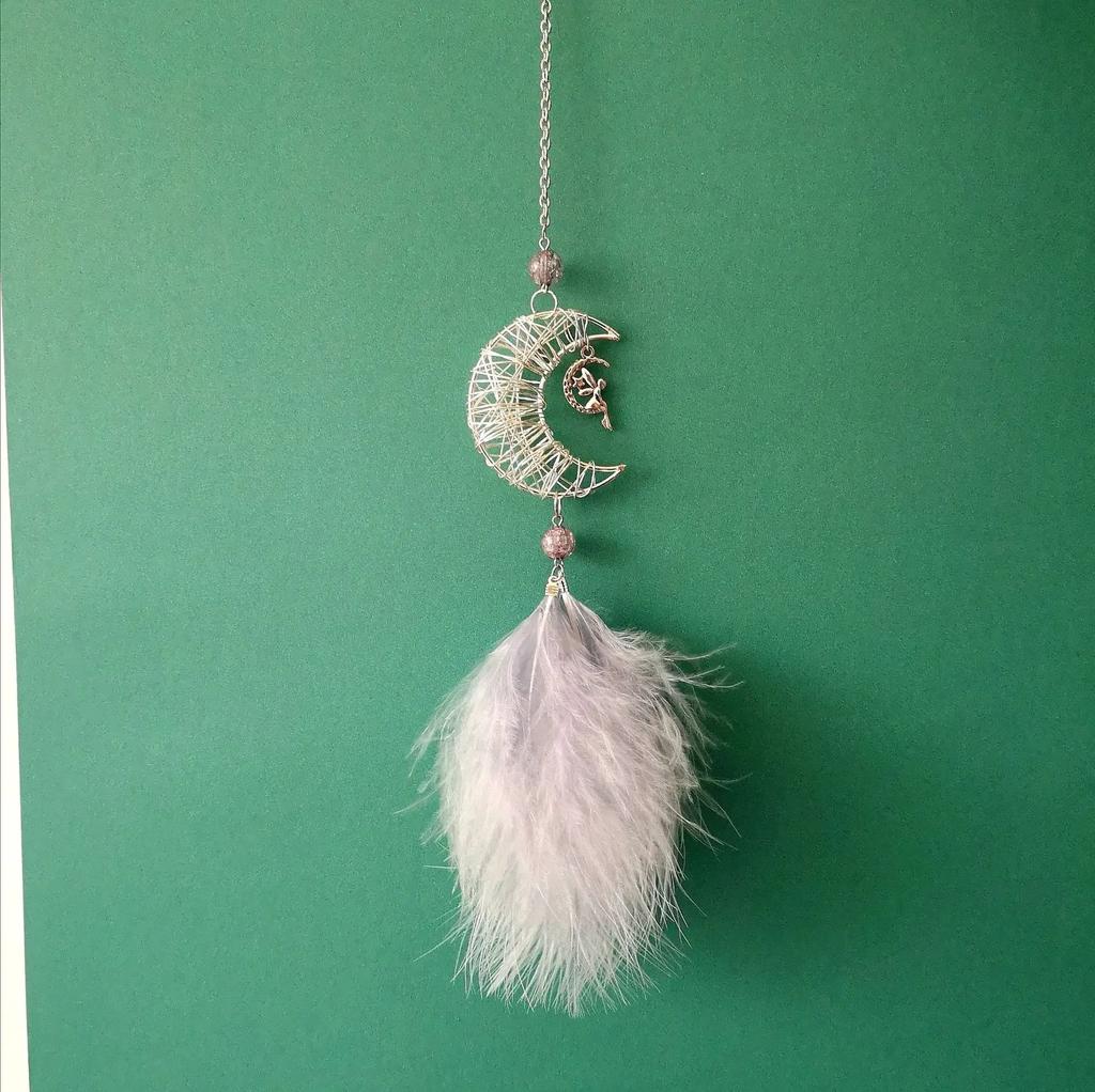 Personality Moon Wind Chimes Feather Hanging Ornaments Creative Hollow-out Bedroom Decor Pendant Room Decoration Accessories