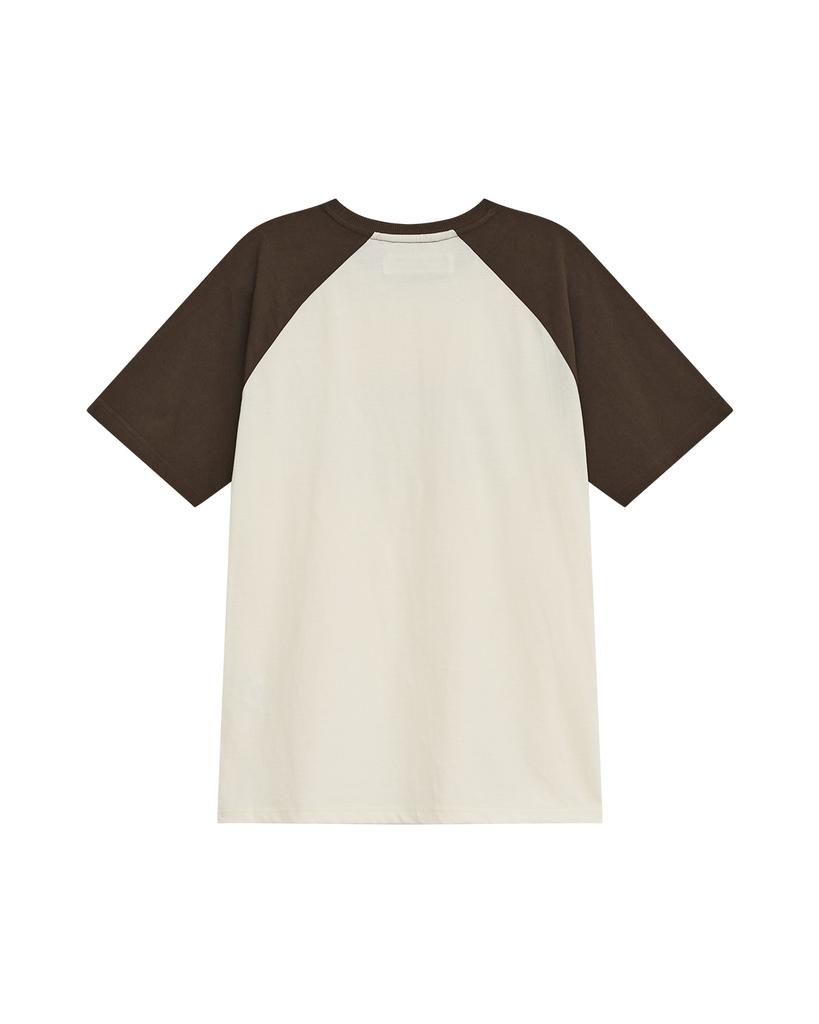 THEMUSEUMVISITOR Raglan Color Block Graphic T-Shirt (Brown)