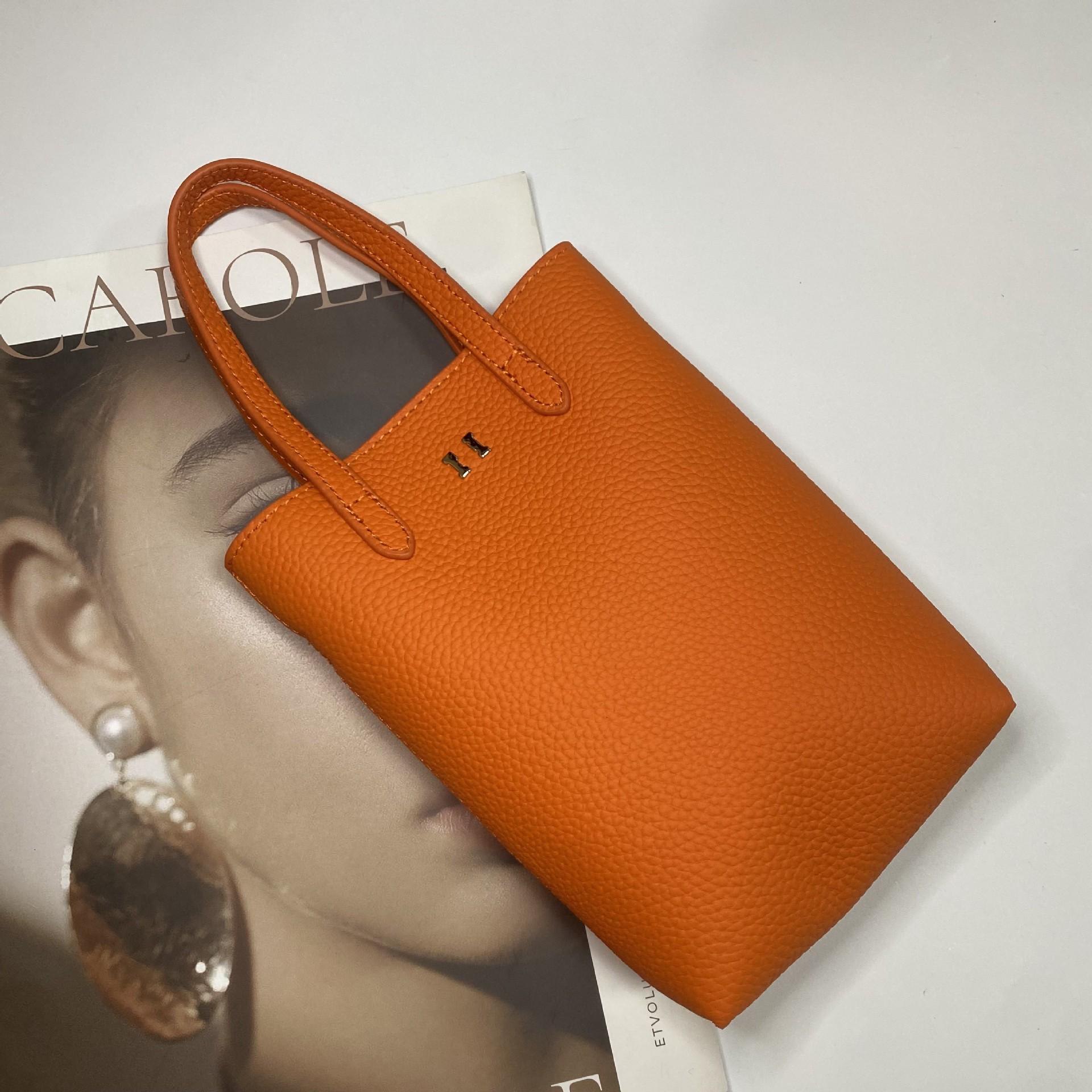 

2024 Ретро кожаная женская мини-сумка через плечо для телефона оранжевый