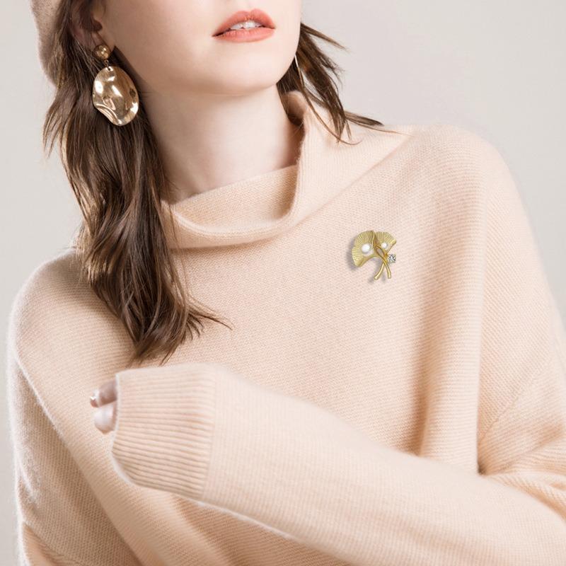 Pearl Ginkgo Leaf Brooch, Pin Decoration, Coat, Suit, and Garment Fixation