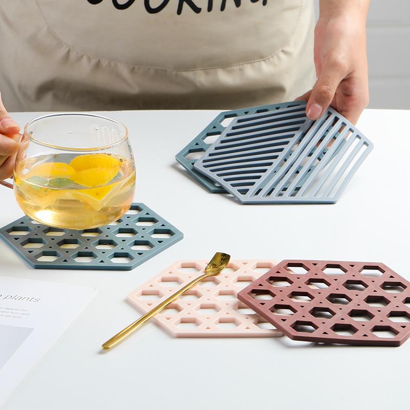 Nordic Silicone Anti-Scald Placemats - Heat Resistant, Thickened for Hot Tea & Soup