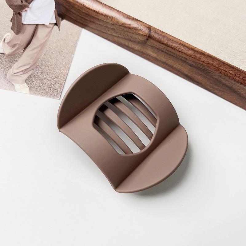 Flat Round Hair ClipsLarge Hairpin At The Back of The Head High-end Semi-tied Shark Clip Hair Accessory